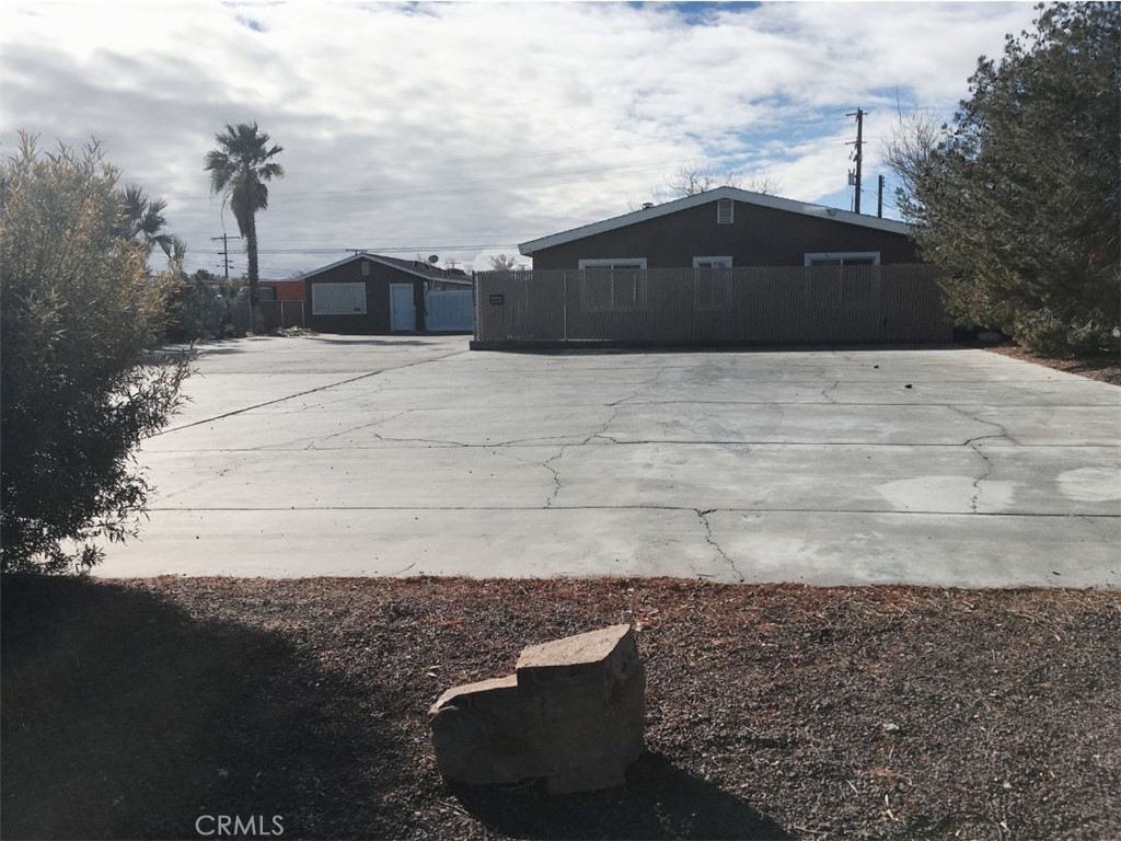 main property photo 5