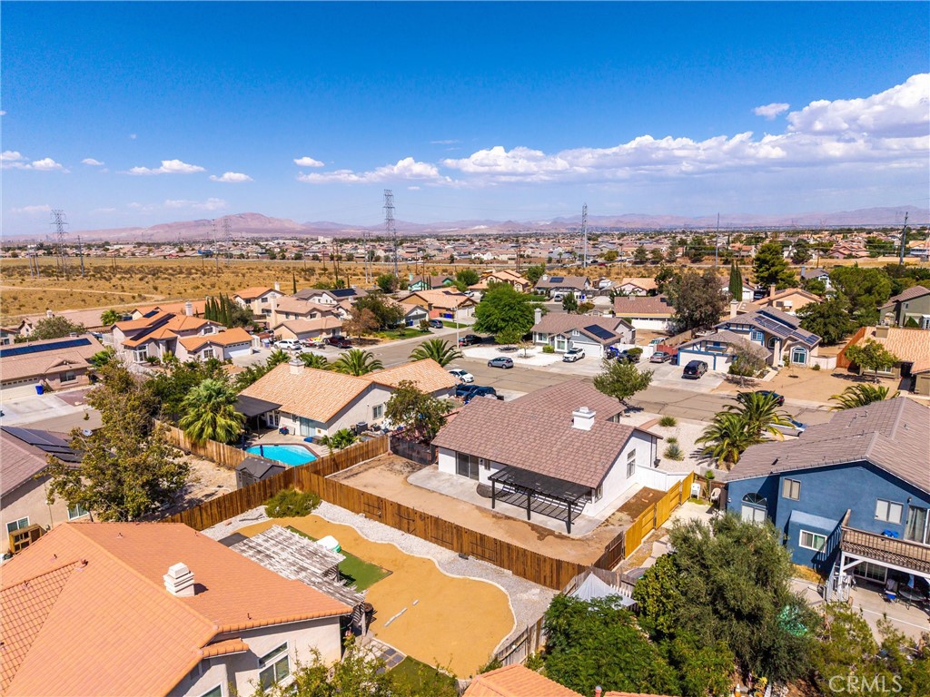 main property photo 50