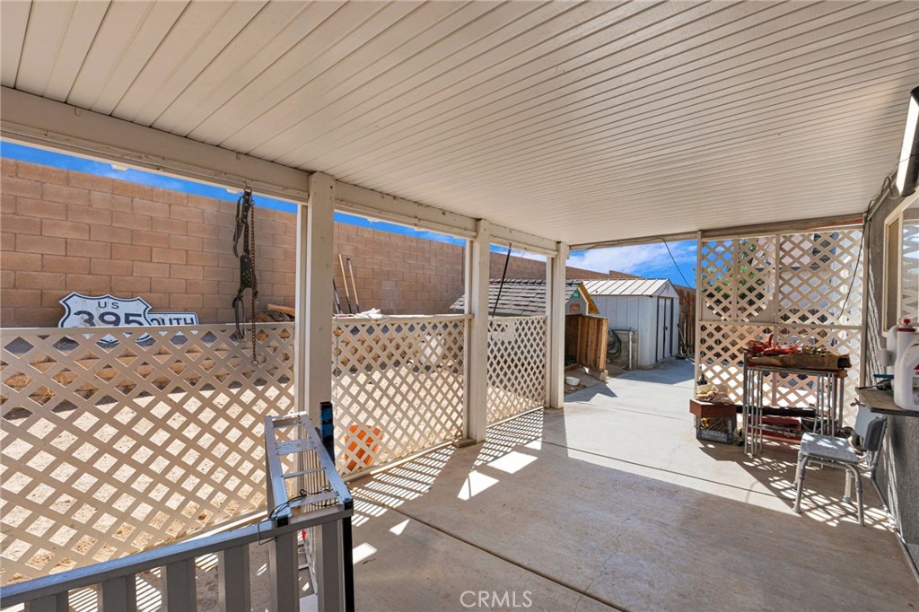 main property photo 40