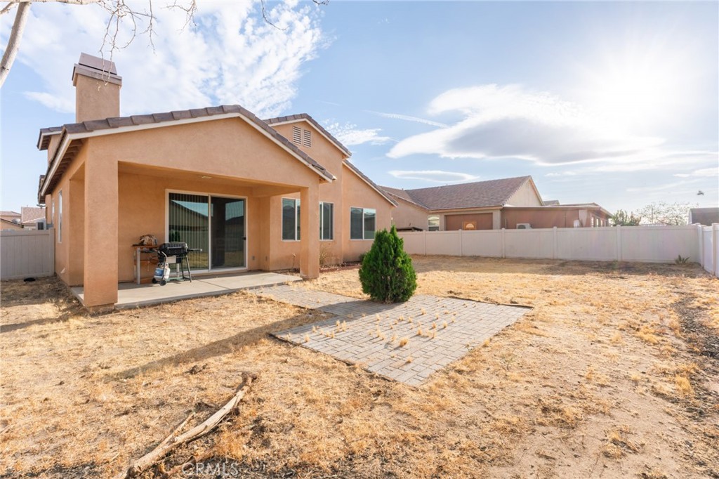 main property photo 24