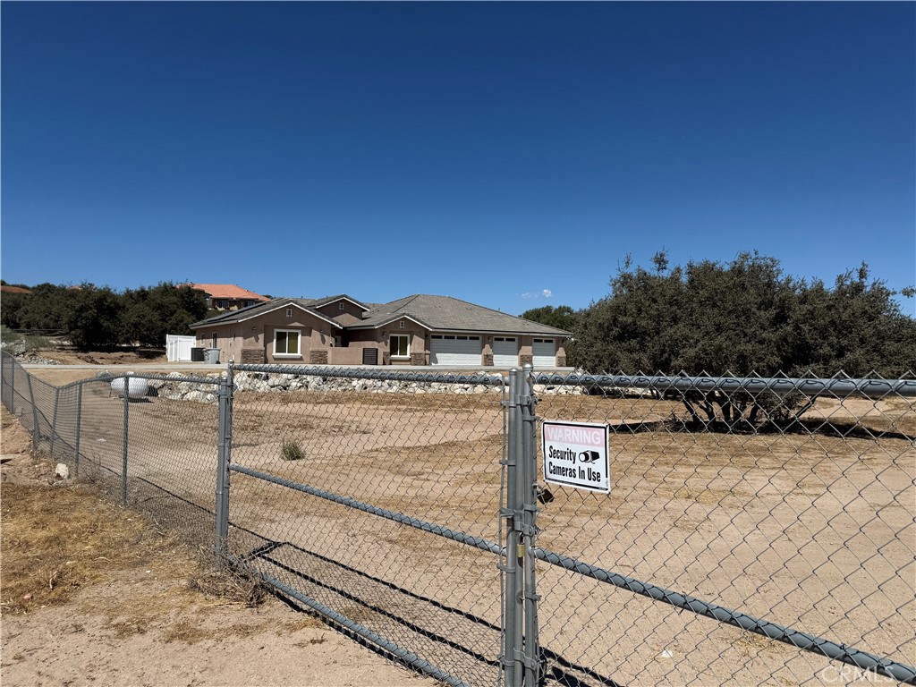 main property photo 35