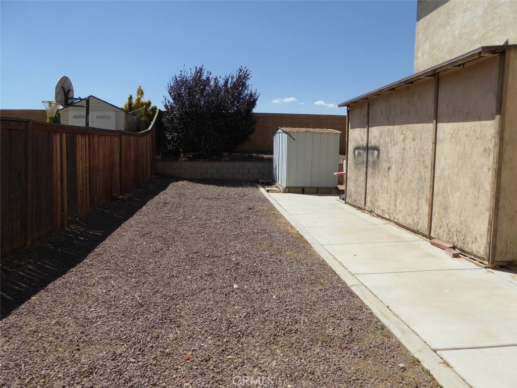main property photo 15