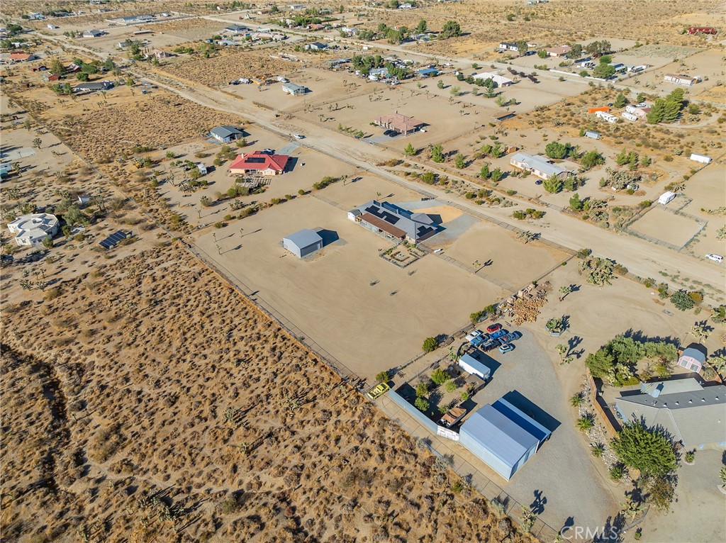 main property photo 40