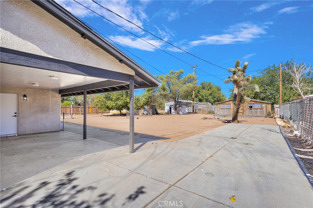 main property photo 29