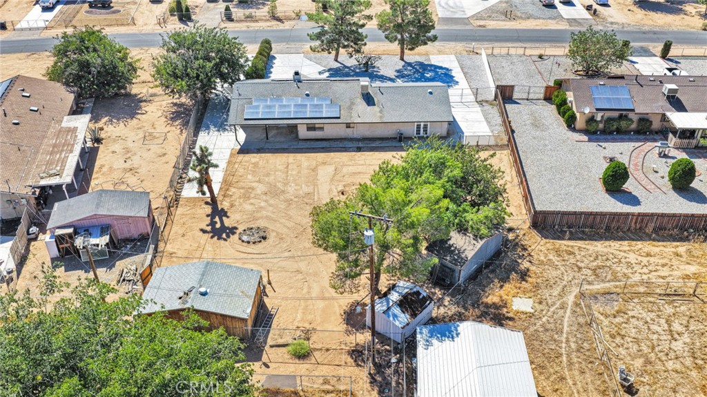 main property photo 40