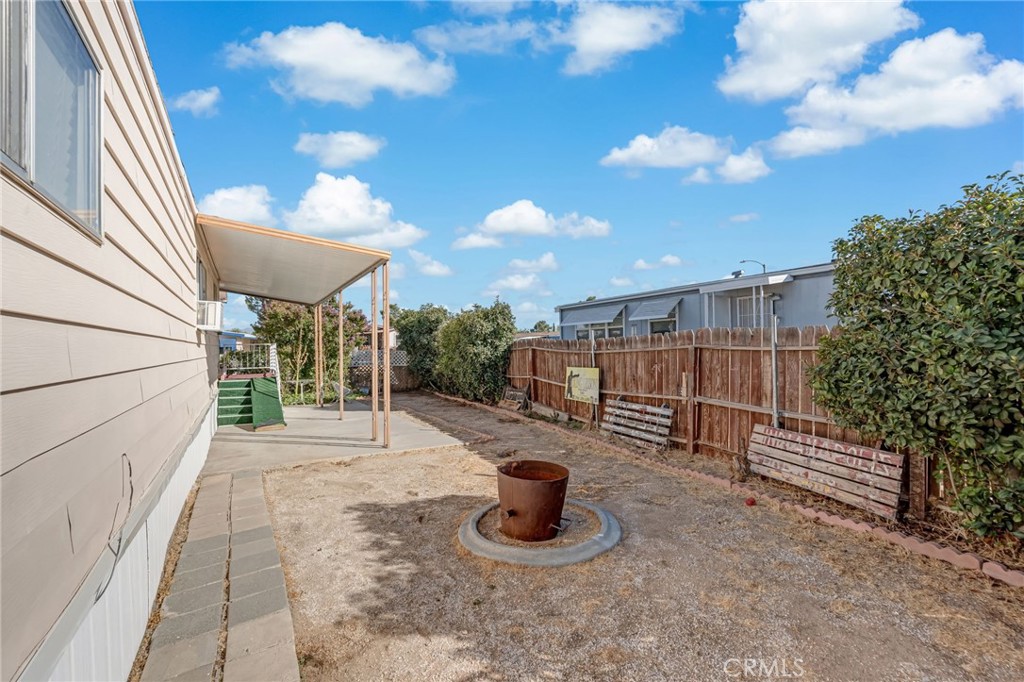main property photo 14