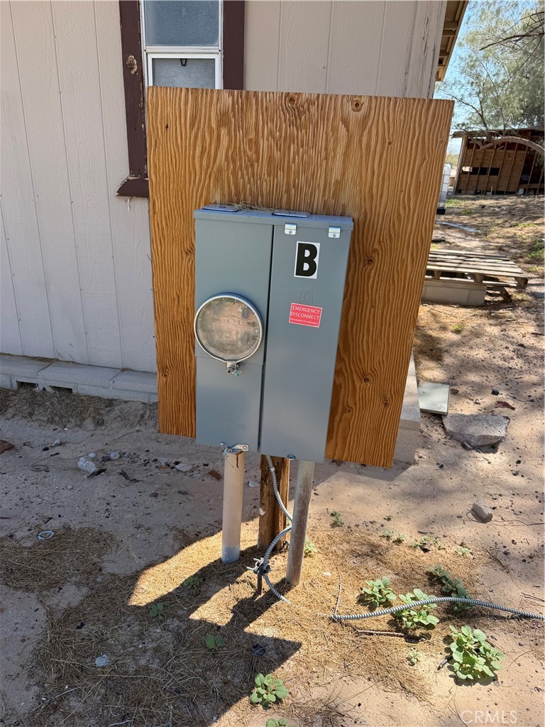 main property photo 13