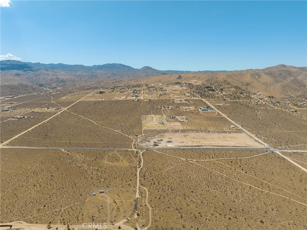 main property photo 13