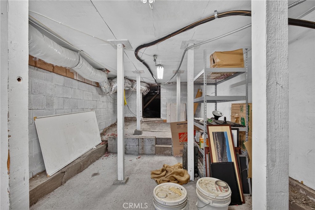 main property photo 59