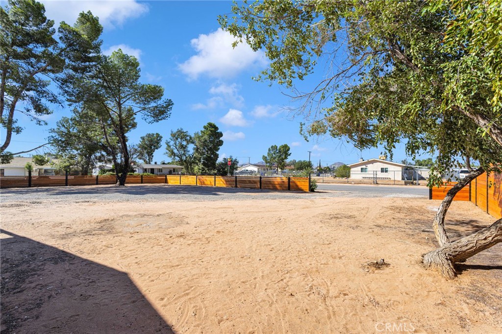 main property photo 50