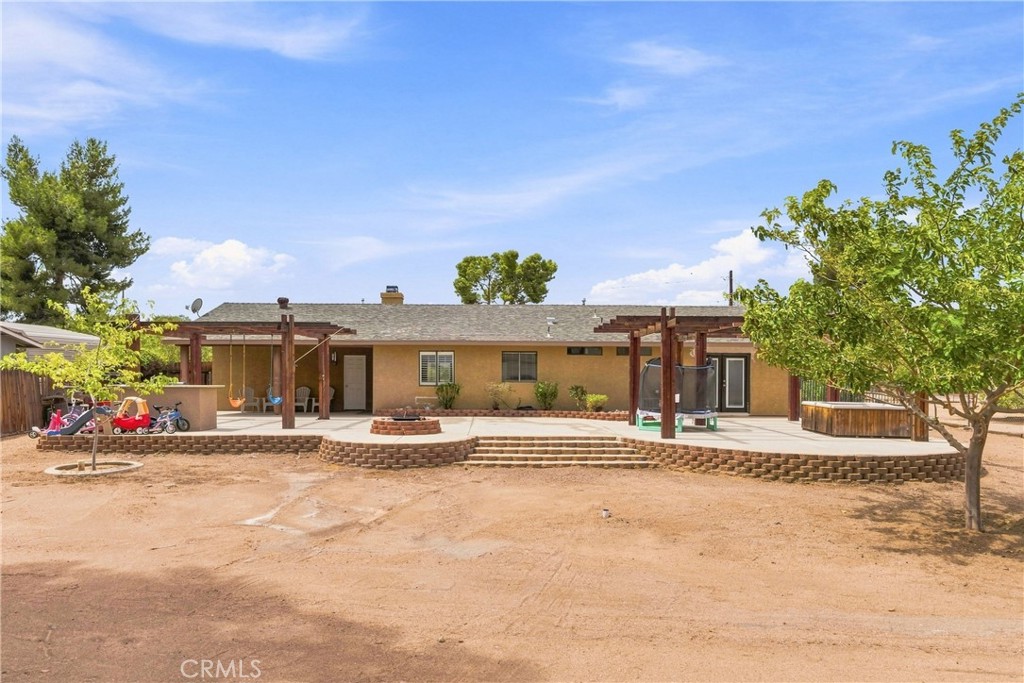 main property photo 30