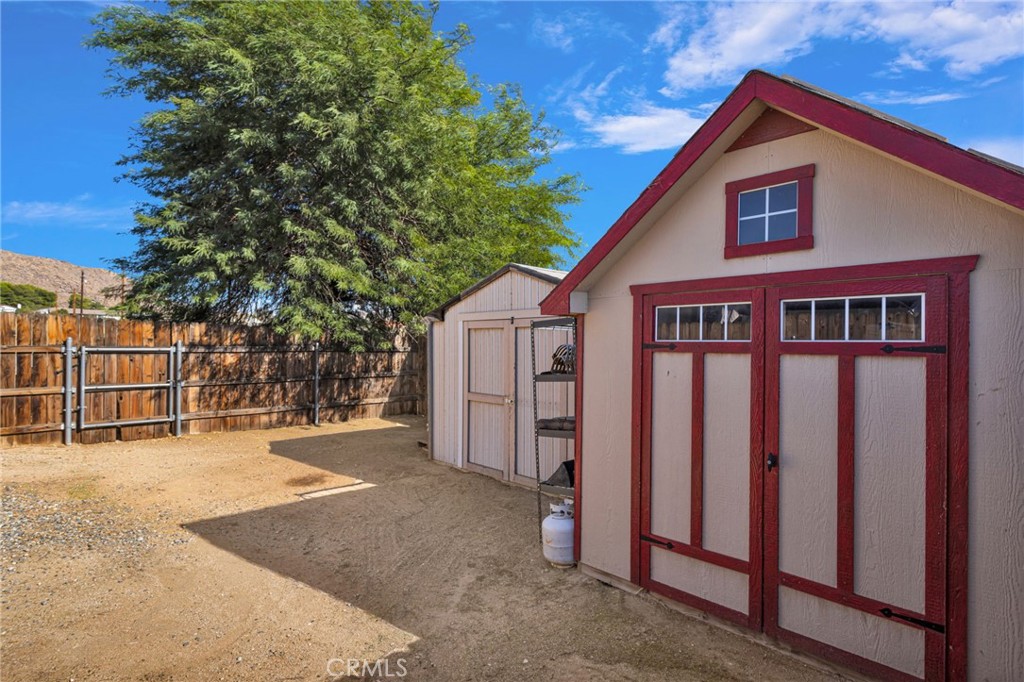 main property photo 51