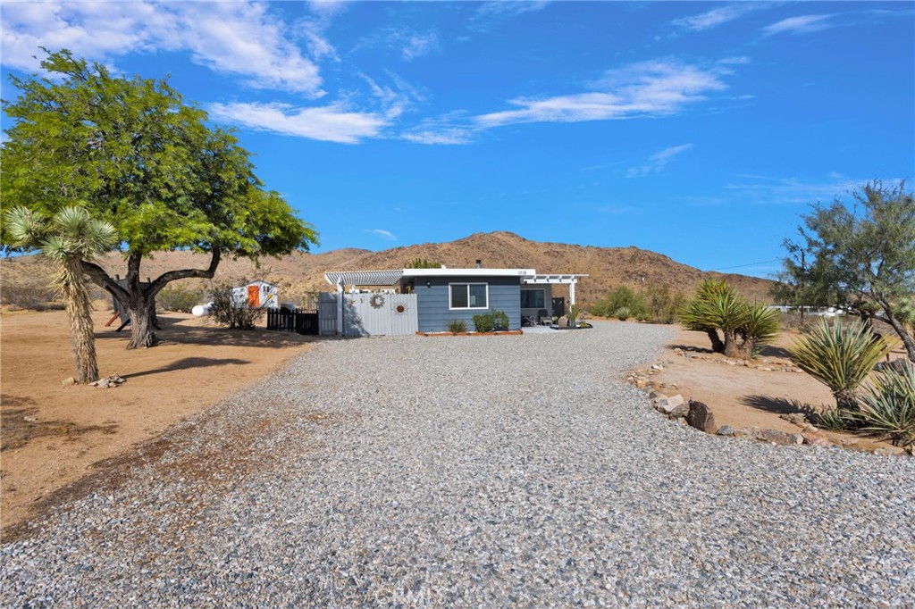 main property photo 50