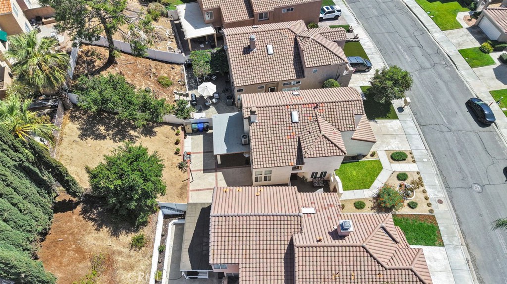 main property photo 51