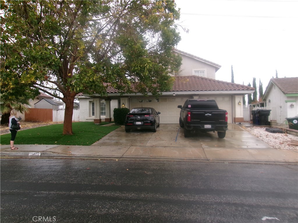 main property photo 5