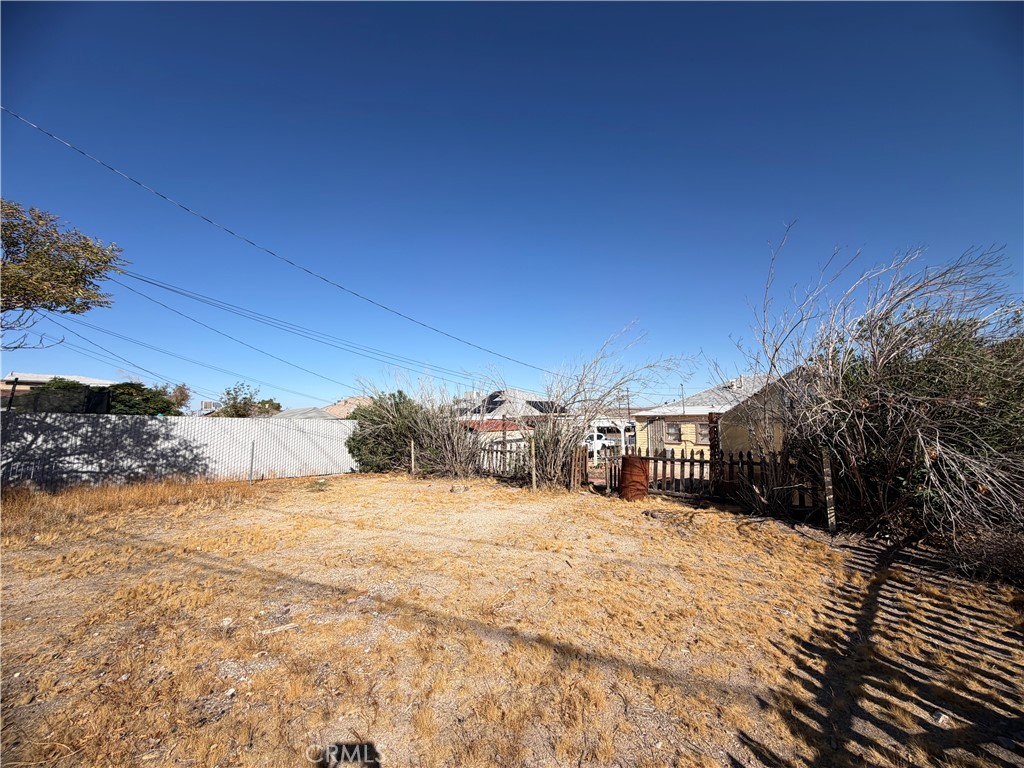 main property photo 24