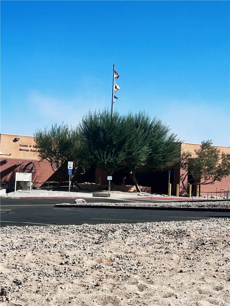 main property photo 3