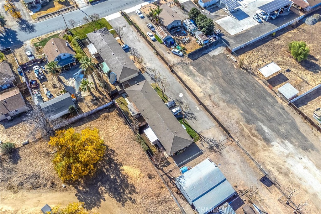 main property photo 21