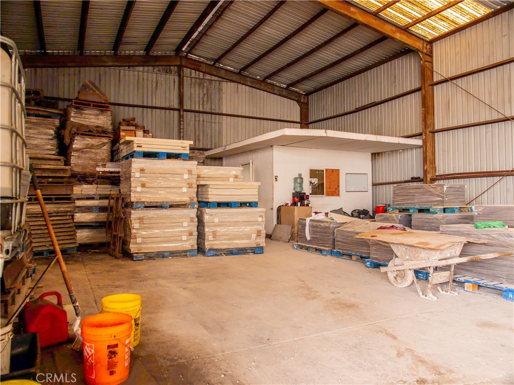 main property photo 15
