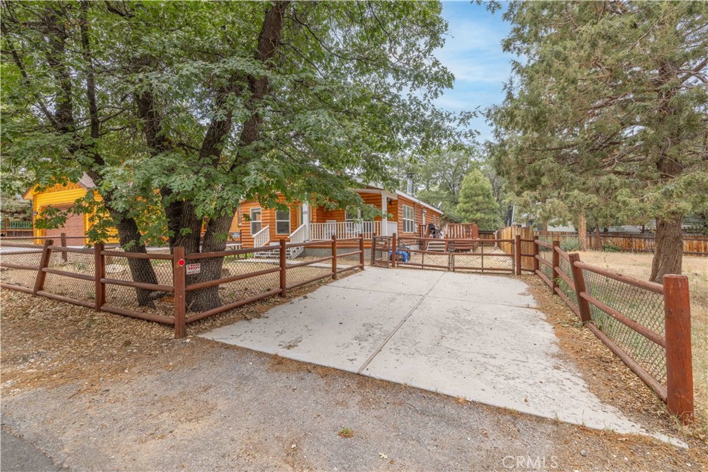 main property photo 22