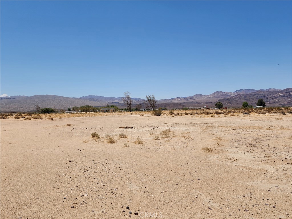 main property photo 17