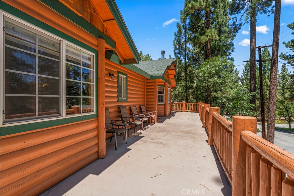 main property photo 40