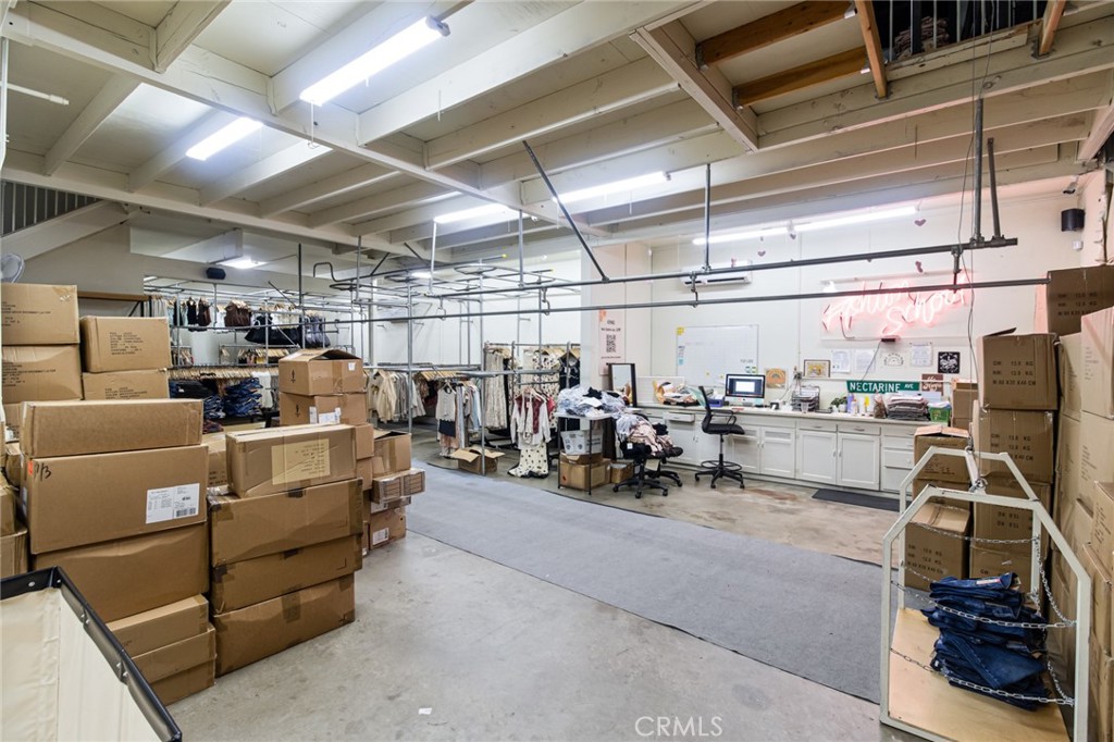 main property photo 26