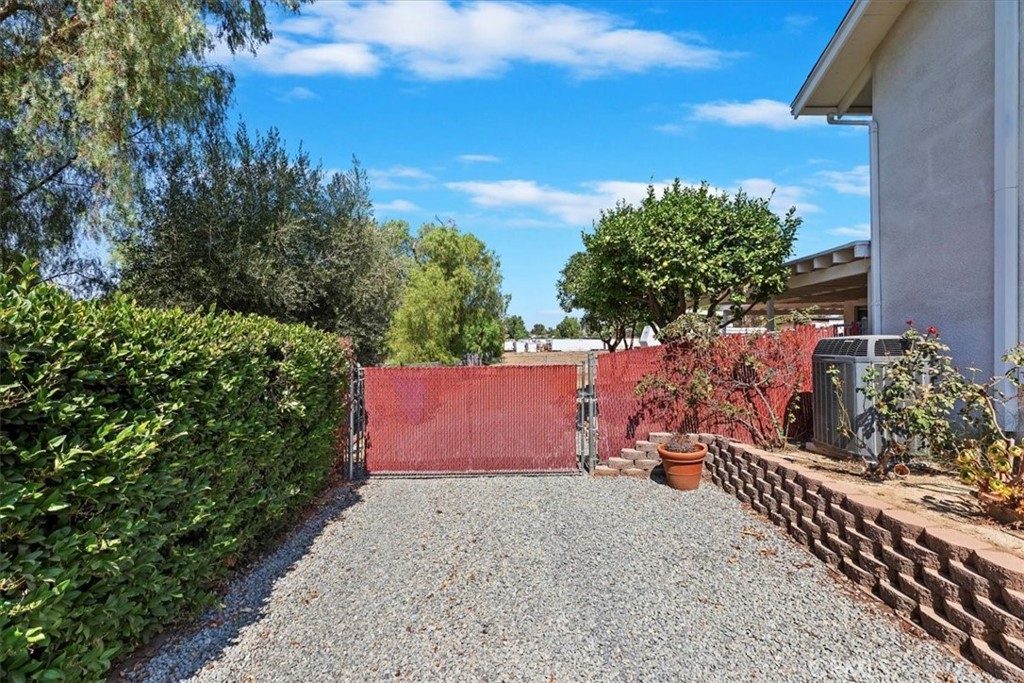 main property photo 49