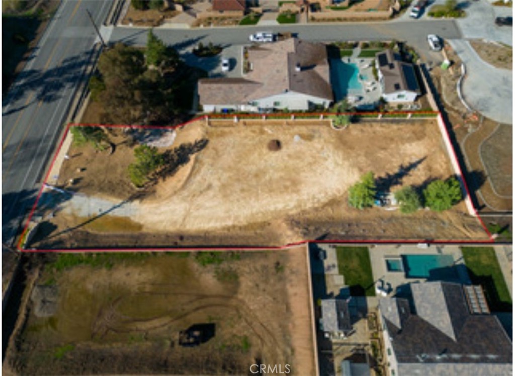 main property photo 5