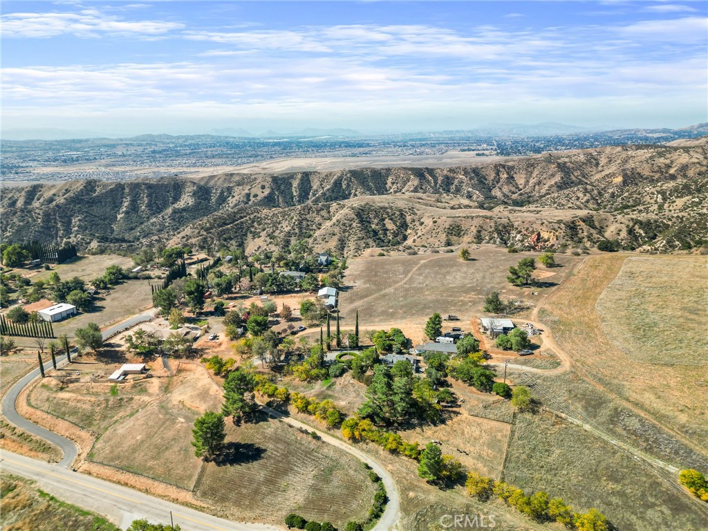main property photo 32