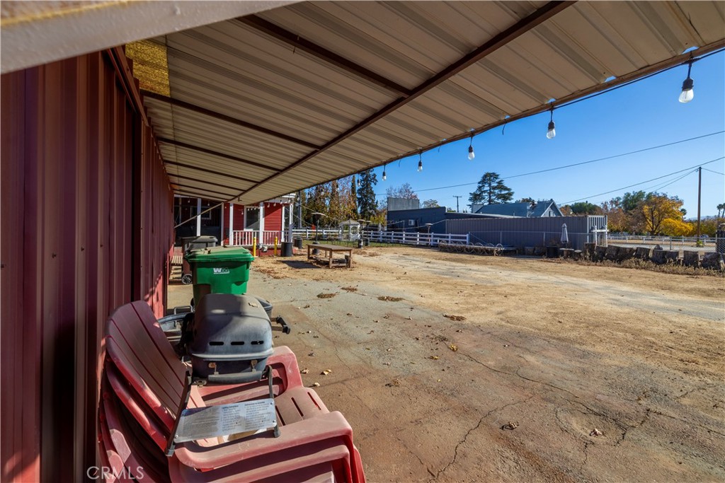 main property photo 41