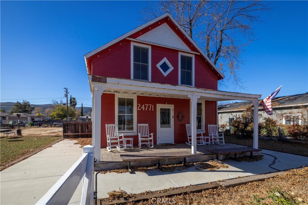 main property photo 2