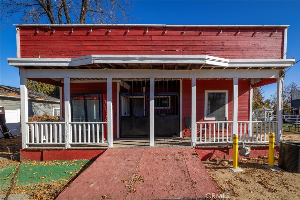 main property photo 7