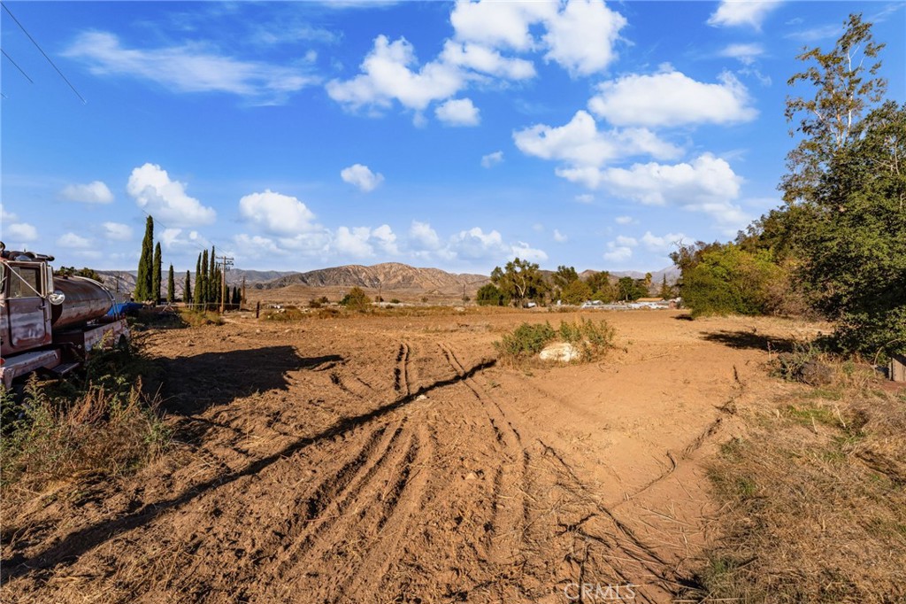 main property photo 13