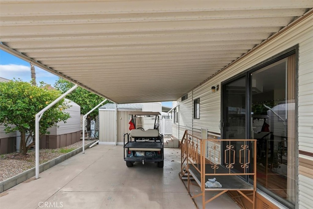 main property photo 16
