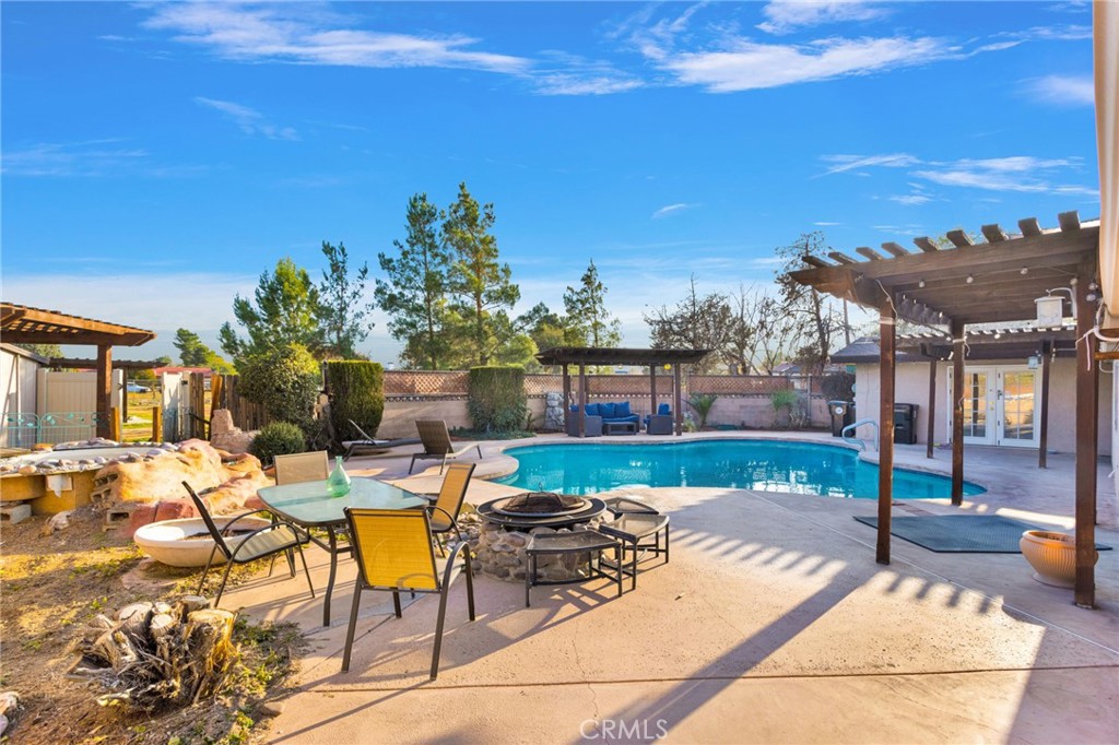 main property photo 38