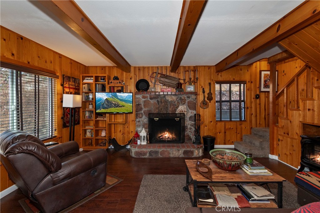 main property photo 2