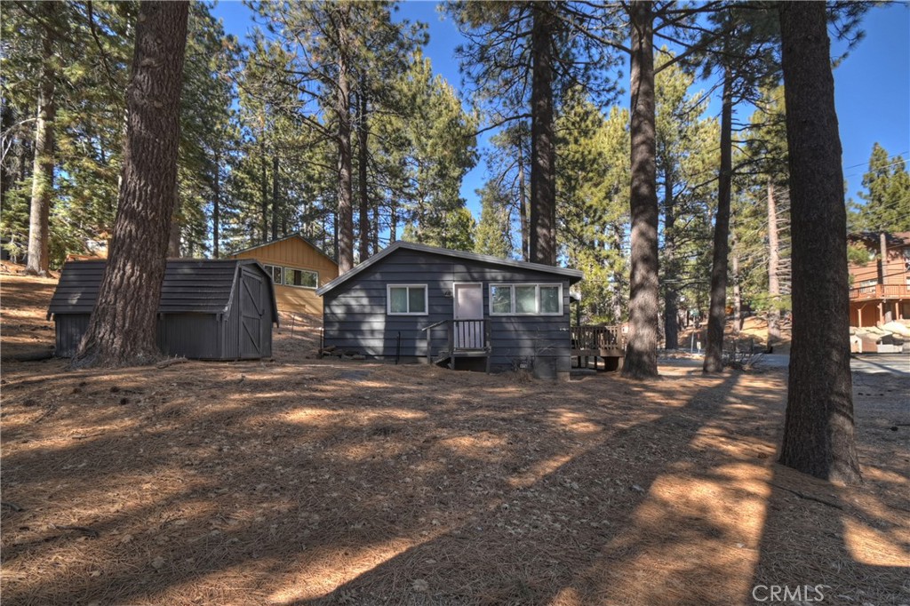 main property photo 25