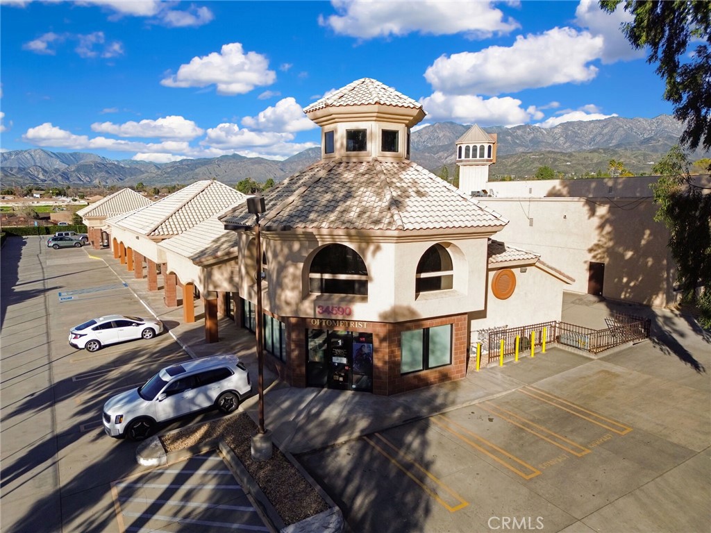 main property photo 9
