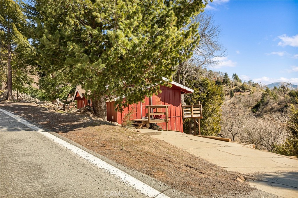 main property photo 23