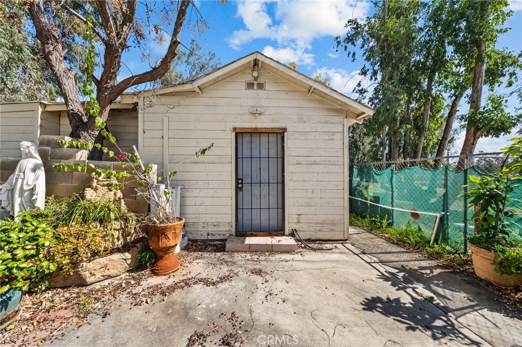main property photo 42