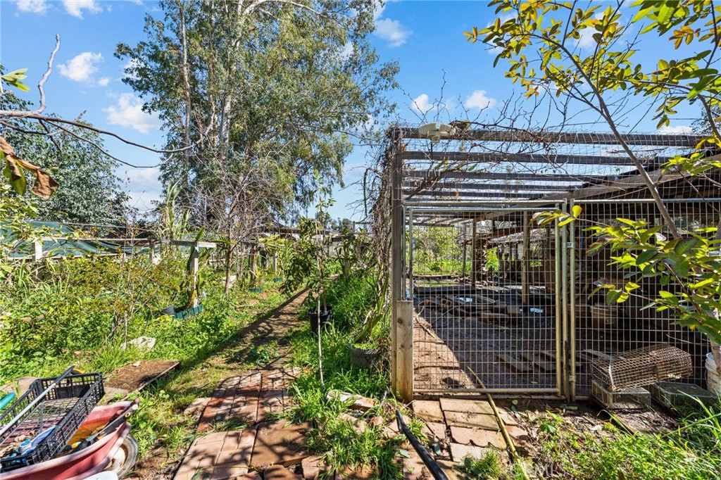 main property photo 49