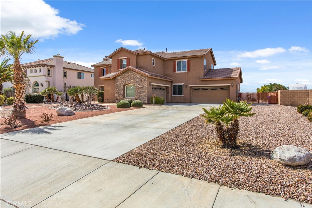 main property photo 3