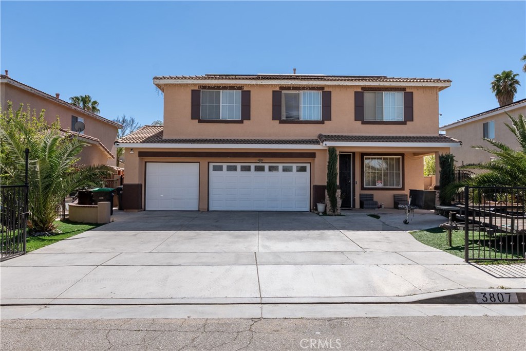 main property photo 1