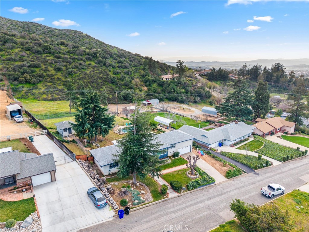 main property photo 54