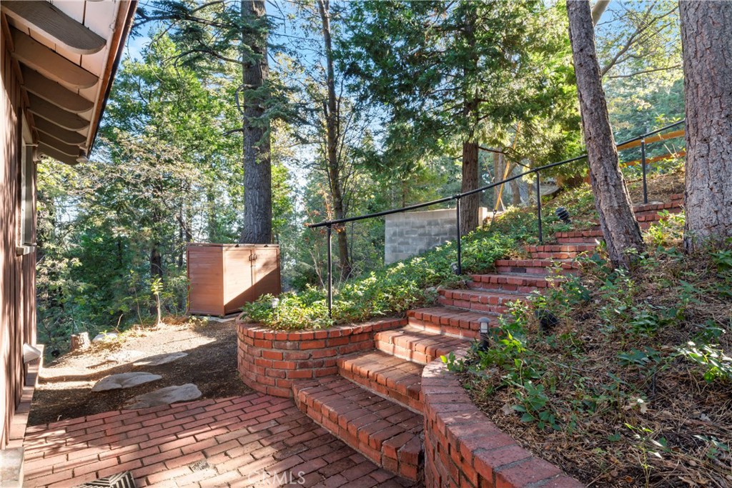 main property photo 44