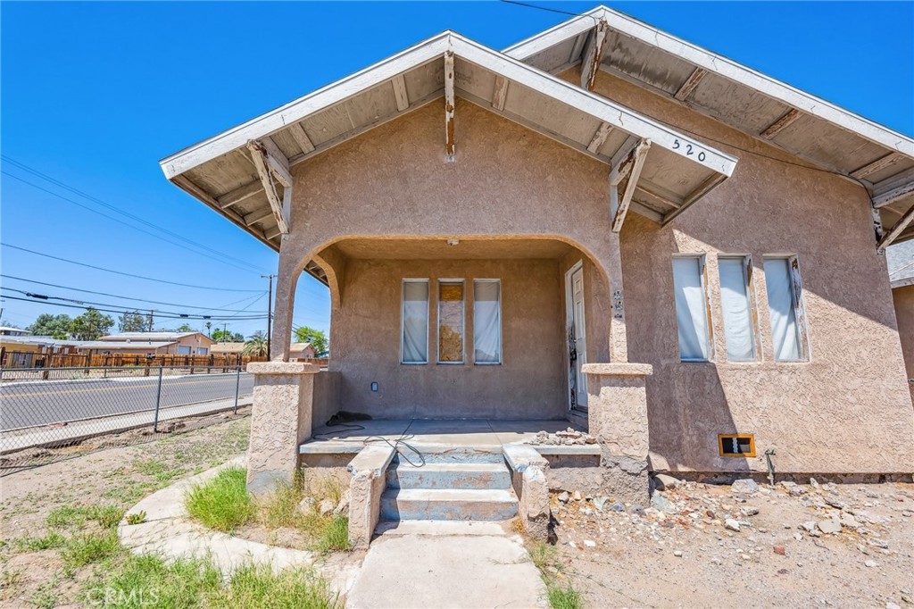 main property photo 4