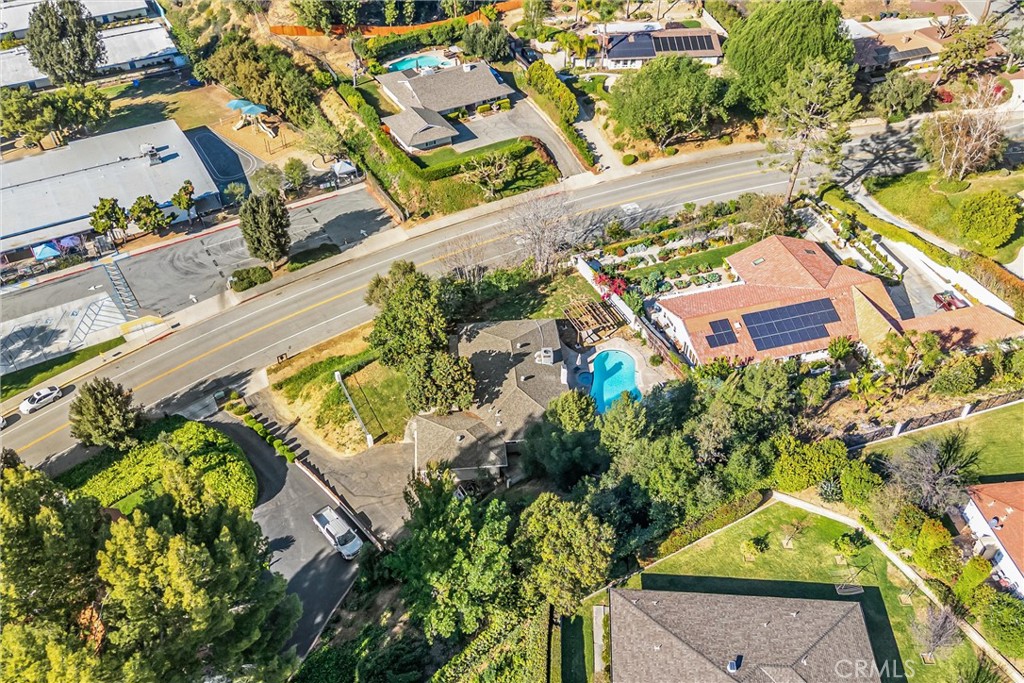 main property photo 39