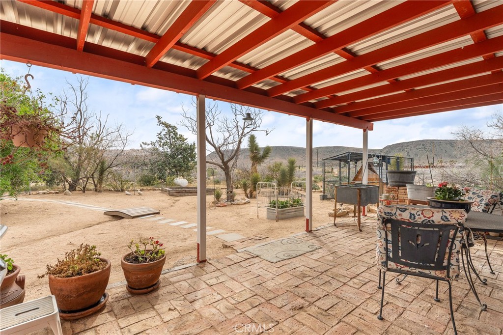 main property photo 35