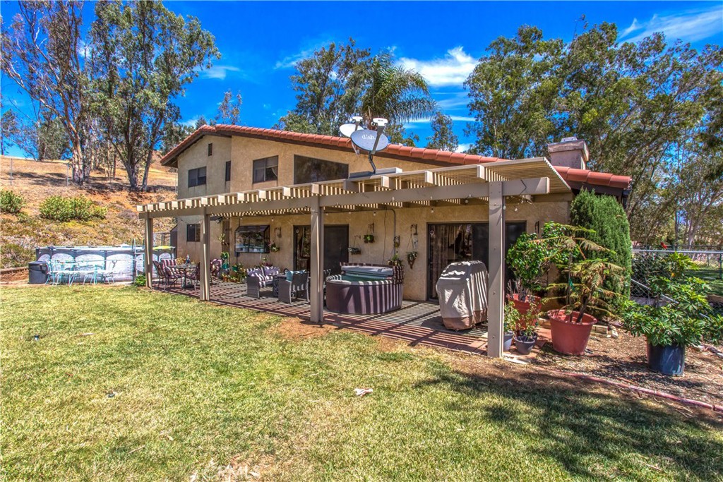 main property photo 35